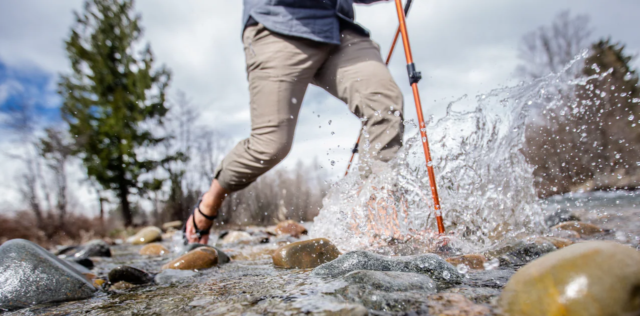 En İyi Baton Seçim Rehberi Trekking Tutkunları İçin (Marka ve Model Önerileri 2025)