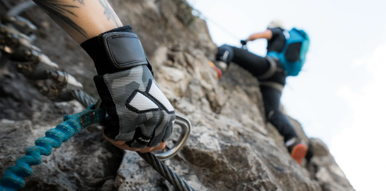 En İyi Yüksekte Çalışma Eldivenleri 2025 | Petzl, Kong, Singing Rock ve Black Diamond Karşılaştırması