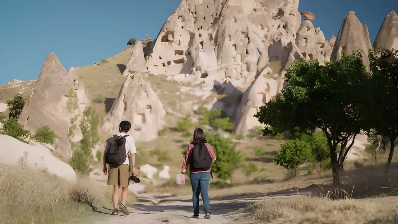 Fastpacking Nedir? Hafif Ekipmanla Uzun Mesafe Yürüyüş Rehberi