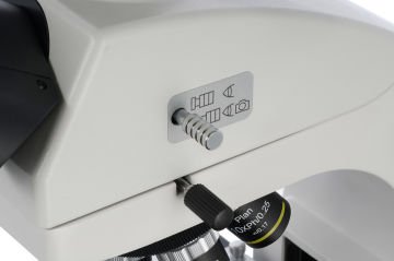 Levenhuk MED D45T LCD Dijital Trinoküler Mikroskop