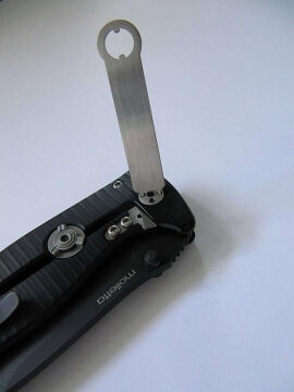 Lionsteel SR2A GB Aluminium Green handle black blade Çakı
