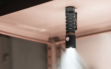 Nebo Torchy 2000 Lümen EDC Mini Klipsli USB El Feneri TU NEB-FLT
