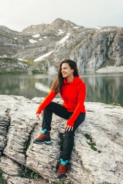 Woolona Sonatra Kırmızı Kapşonlu Uzun Kol