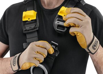 PETZL ASTRO Emniyet Kemeri - Uluslararası Versiyon 2 Beden MZ