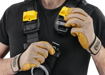 PETZL ASTRO Emniyet Kemeri - Uluslararası Versiyon 2 Beden MZ