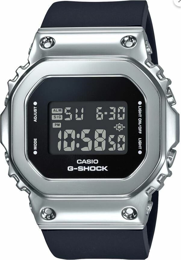 Casio GM-S5600-1DR Kadın Kol Saati