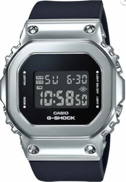 CASIO GM-S5600-1DR KADIN KOL SAATİ