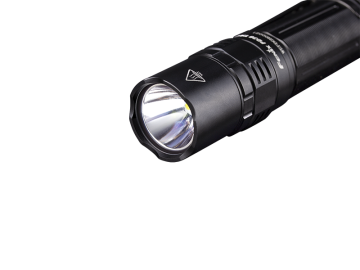 FENİX PD36 TAC 3000 LÜMEN EL FENERİ