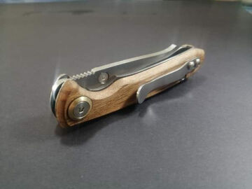BushFolder Kong Ceviz Kabza Çakı