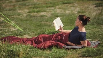 Outwell Contour Lux Red Yazlık ve Kışlık Taraflı -19°C 1700gr Geniş Uyku Tulumu Sol Fermuarlı