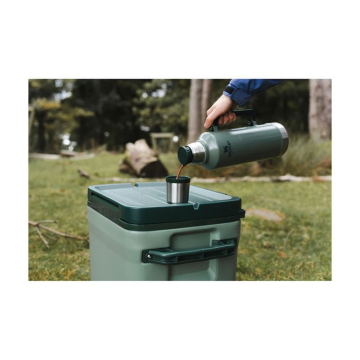 Stanley Adventure Taşınabilir Soğutucu Kamp Buzluğu 28 LT Açı Yeşil