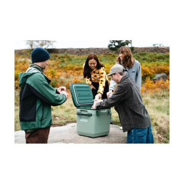 Stanley Adventure Taşınabilir Soğutucu Kamp Buzluğu 28 LT Açı Yeşil