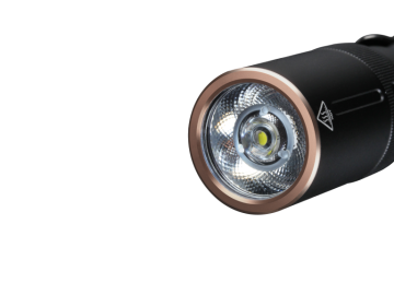 FENİX E20 V2.0 350 LÜMEN EL FENERİ