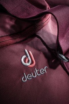 DEUTER  Aviant Duffel 50 Litre Sırt Çantası MARON-AUBERGİNE
