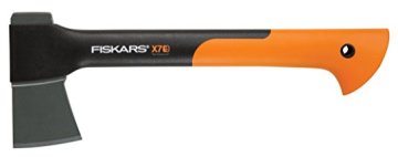 Fiskars X7 Kılıflı Kamp Baltası 1015618