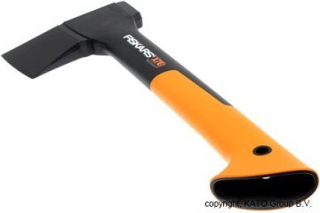 Fiskars X7 Kılıflı Kamp Baltası 1015618