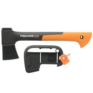 Fiskars X7 Kılıflı Kamp Baltası 1015618