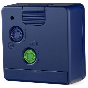 BRAUN BC02BL MAVİ KLASİK SEYAHAT ANALAOG ALARMLI MASA SAATİ