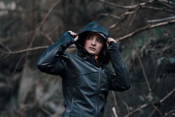 Skylotec Windbreaker Women BE-476-000-002 Siyah Rüzgar Geçirmez Su İtici Kadın Ceket