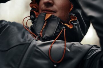 Skylotec Windbreaker Women BE-476-000-002 Siyah Rüzgar Geçirmez Su İtici Kadın Ceket