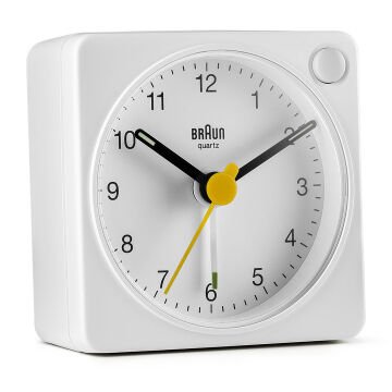 BRAUN BC02XW BEYAZ KLASİK SEYAHAT ANALAOG ALARMLI MASA SAATİ