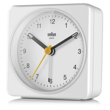 BRAUN BC03W BEYAZ KLASİK SEYAHAT ANALAOG ALARMLI MASA SAATİ