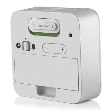 BRAUN BC08W BEYAZ KLASİK SEYAHAT DİJİTAL ALARMLI MASA SAATİ