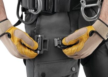 PETZL AVAO FAST Emniyet Kemeri - Avrupa Versiyonu C071BB01 C071BB02