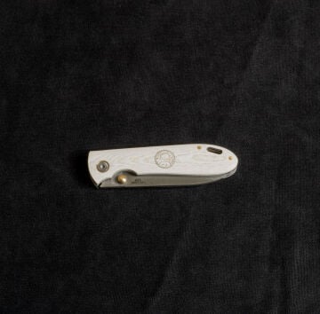 Kam İçten Kilitli Tactical Çakı Kırçıllı Beyaz - T20 - N690