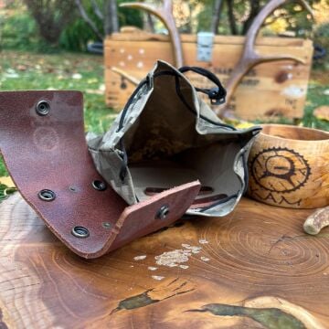Kam Knife Orman Kesesi: Doğa Maceralarınız İçin İdeal Kam Knife Logolu