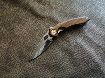 BushFolder Pirene Handmade Ceviz Çakı
