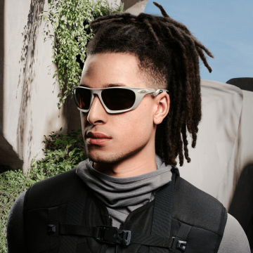 Oakley Lateralis OMatter Çerçeve Prizm Polarize Lens Erkek Gözlük Coyote OO9431-0560