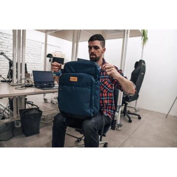 HUSKY Sofer 30 Lt Sırt Çantası (Lacivert)