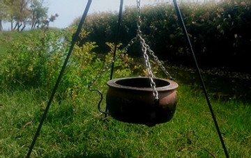 Bushcraft Üç Ayak Izgara Kılıflı