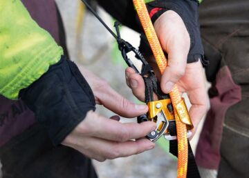 PETZL KNEE GRAB Ayak Perlonu