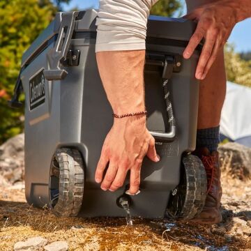 Coleman Convoy Wheeled 65 QT Tekerlekli Soğutucu Buzluk 61.5 Lt MZ