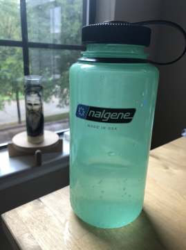 Nalgene 32oz WM Green Glow / Black Cap Tritan Suluk