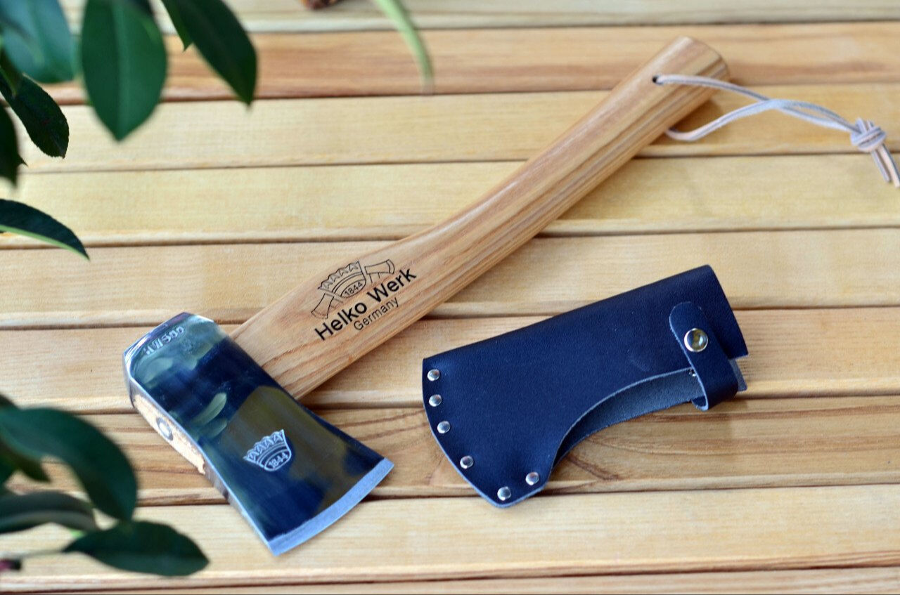 Helko Werk Hudson Bay Camp Hatchet 500g 35cm Balta