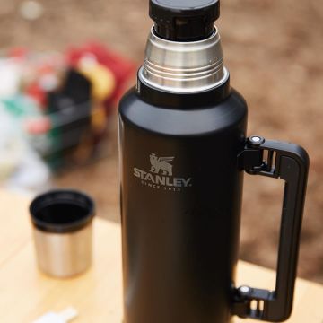 Stanley Klasik Vakumlu Çelik Termos 1.4 Lt - Siyah