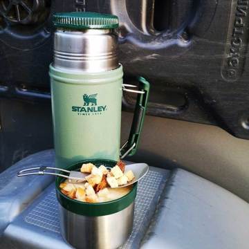 Stanley Klasik Vakumlu Çelik Yemek Termosu 0.94 Lt- Yeşil