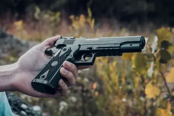 CROSMAN 1911 BB 4.5 MM TACTICA HAVALI TABAN(40005)