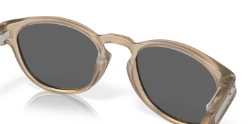 Oakley Latch Introspect Collection OMatter Çerçeve Prizm Polarize Lens Erkek Gözlük Sepia OO9265-6853