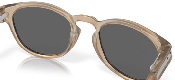 Oakley Latch Introspect Collection OMatter Çerçeve Prizm Polarize Lens Erkek Gözlük Sepia OO9265-6853