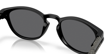 Oakley Latch Night Mission Collection OMatter Çerçeve Prizm Polarize Lens Erkek Gözlük Siyah OO9265-7453