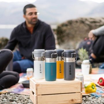 Stanley The Quick Flip Paslanmaz Çelik Termos 0,47 LT Beyaz