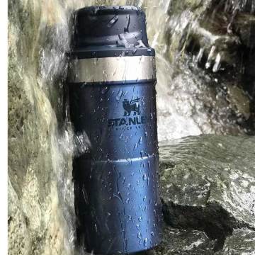 Stanley Klasik Trigger-Action Termos Bardak 0.25 LT 0,25 LT - Lacivert