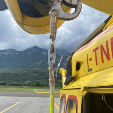 Kong Static Discharge 2,5 m Helikopter Vinci Statik Elektrik Deşarj Hattı Twist Lock Paslanmaz Çelik Konnektör 9VP000017KK