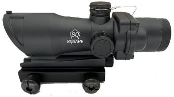 Square Hd02-130 Red Dot