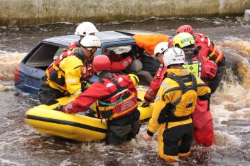 Ruth Lee / Search & Rescue Manikin Man Overboard Arama & Kurtarma Eğitim Mankeni (S&R)