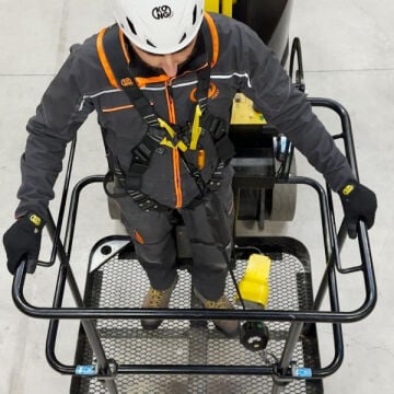 Kong PLE Auto Yükseltilebilir Çalışma Platformu Geri Sarımlı Düşüş Durdurucu EN 360 982SET055KK